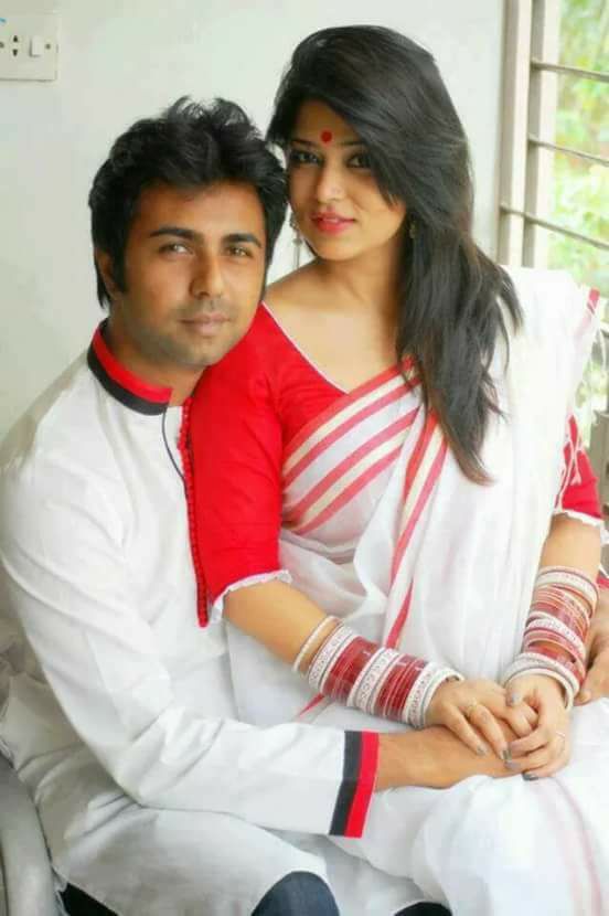 সিনিয়র বৌ